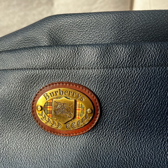 Authentic Burberrys Large travel Bag - Picture 7 of 12